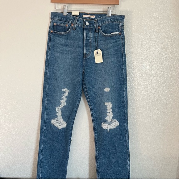 Levi’s Wedgie Straight Dark Wash Distressed Jeans NWT Size 29 - Picture 5 of 12